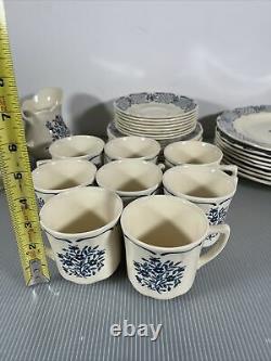 JOHNSON BROTHERS BLUE JARDIN Floral Pattern 38 piece SET SERVICE for 8