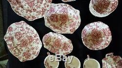 JOHNSON BROTHERS China ENGLISH CHIPPENDALE Red/Pink 91-piece SET SERVICE for 12