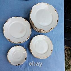 JOHNSON BROTHERS ENGLAND CHANTILLY GOLD DINNER PLATE Lot GOLD EMBOSSED RIM GUC