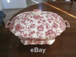 JOHNSON BROTHERS ENGLISH CHIPPENDALE Deep RED SOUP TUREEN & LID