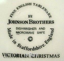 JOHNSON BROTHERS china VICTORIAN CHRISTMAS Set of 6 Dinner Plates 10-1/4