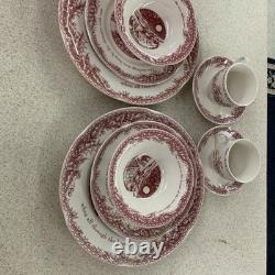 Johnson Bros China Christmas'Twas The Night England 1883 2-5pc Place Settings