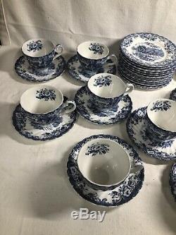 Johnson Bros Coaching Scenes 13 (Dessert Plates) (12 Cup/Saucer Sets) Good Used