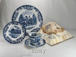Johnson Bros Coaching Scenes 8 Pc Set 2 Place Settings England Blue Transferware