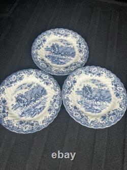 Johnson Bros Coaching Scenes vintage Blue & White set 5 Dinner and salad Plates