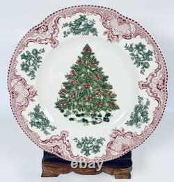 Johnson Bros England 1883 Old Britain Castles Christmas Tree Dinner Plate 10.5