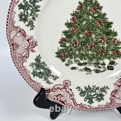 Johnson Bros England 1883 Old Britain Castles Christmas Tree Dinner Plate 10.5