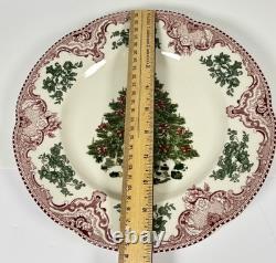 Johnson Bros England 1883 Old Britain Castles Christmas Tree Dinner Plate 10.5