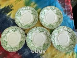 Johnson Bros England Antique Florentine Set Of 15