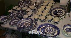 Johnson Bros England Blue Willow Earthware 79 Piece Set Plate Bowl Cup Saucer