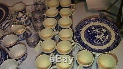 Johnson Bros England Blue Willow Earthware 79 Piece Set Plate Bowl Cup Saucer