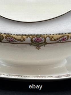 Johnson Bros England Gravy Boat With Attached Underplate Discontinued Pattern Fl