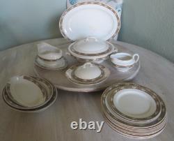 Johnson Bros England Vintage 20Pc Set China Brunch Luncheon NICE