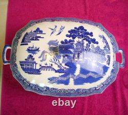 Johnson Bros England (Willow Blue) 13 1/4 OVAL COVERED TUREEN & LID Exc