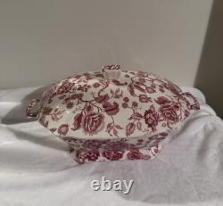 Johnson Bros English Chippendale Soup Tureen Large 103.232 Red Pink Chintz