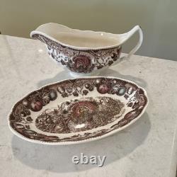 Johnson Bros His Majesty Turkey Gravy Boat Set with Underplate, England Ceramic