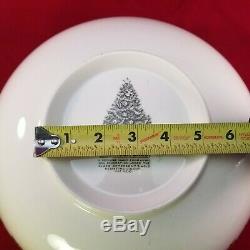 Johnson Bros Merry Christmas 12 Punch Salad Serving Bowl Large Rare Classic USA