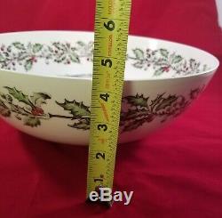 Johnson Bros Merry Christmas 12 Punch Salad Serving Bowl Large Rare Classic USA