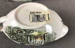 Johnson Bros Merry Christmas Gravyboat Gravy Boat Under Plate