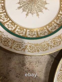 Johnson Bros. Pareek Dinner Plates(set Of 8)Snowflake Gold Filigree WGreen Ring