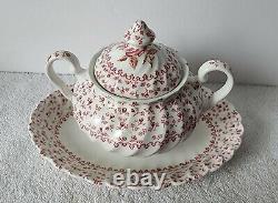 Johnson Bros ROSE BOUQUET SUGAR BOWL with LID Made in England 6 3/4W x 4 1/2H