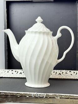 Johnson Bros. Regency Coffee Pot / 10 Piece Set Suffolk Snow White Ironstone