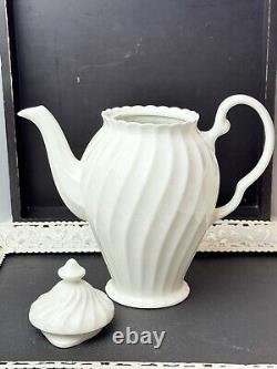 Johnson Bros. Regency Coffee Pot / 10 Piece Set Suffolk Snow White Ironstone