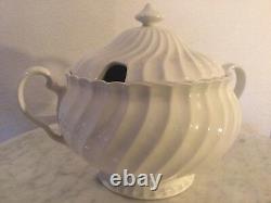 Johnson Bros Regency White Ironstone Swirled Tureen&Lid. England. Disc