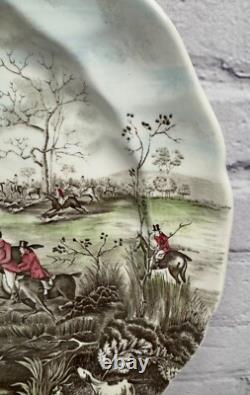 Johnson Bros Tally Ho View Halloo Serving Platter Round 14.25 Made In England