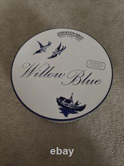 Johnson Bros Willow Blue 13 Pc Tea Set