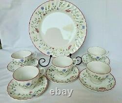 Johnson Brother SUMMER CHINTZ China 25 Pieces 5 Total Place Settings NICE