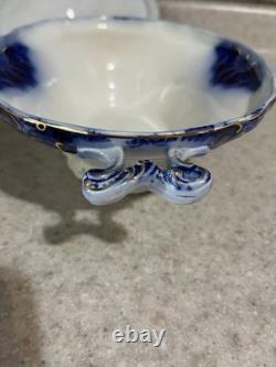 Johnson Brothers Albany R3072 Blue & White Floral Oval Tureen with Lid