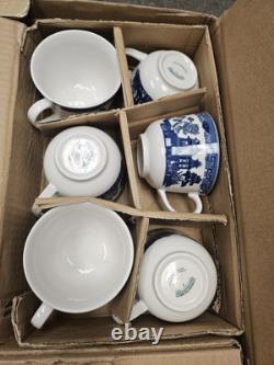 Johnson Brothers Blue Willow 45 Pc Set Dinner Set Serving 8 Brand New England
