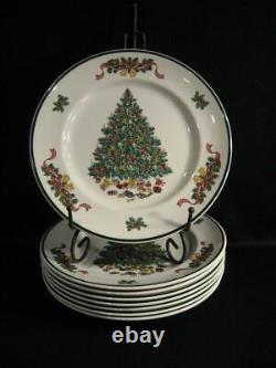 Johnson Brothers Bros. Victorian Christmas Dinner Plates 8