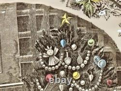 Johnson Brothers CHRISTMAS The Friendly Village 15.25 Oval Serving Platter