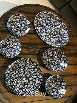 Johnson Brothers COUNTRY CUPBOARD Calico Blue Dinner plates, Bowls, SET! China