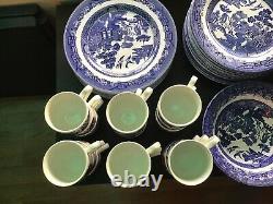 Johnson Brothers/Churchill England Blue Willow Dinnerware Collection