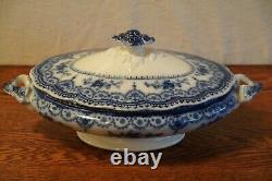 Johnson Brothers Dorothy Flow Blue Vegetable with Lid Nice