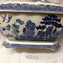 Johnson Brothers England Earthenware Willow Blue Rectangular Tureen 16 1/2