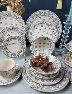 Johnson Brothers England, Petite Fleur Blue 30 pcs Dinnerware Blue Flowers