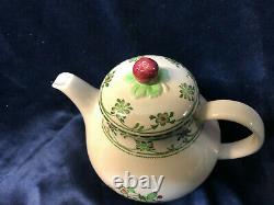 Johnson Brothers England Provence Teapot & LID 36 Oz Green Flowers