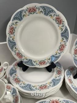 Johnson Brothers Floral Fine China 40pc Dinnerware Set England Staffordshire