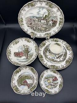 Johnson Brothers Friendly Village 42 Pieces England 8 Place Settings Beautiful