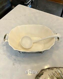 Johnson Brothers Friendly Village Rectangular Soup Tureen Lid and Ladle