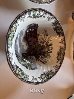 Johnson Brothers Friendly Village Six Piece Set Brand New In The Original Box