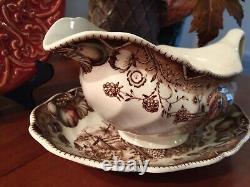 Johnson Brothers HIS MAJESTY Gravy Boat & Underplate Thanksgiving Turkey Autumn