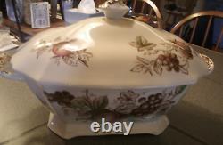 Johnson Brothers Harvest Time Rectangular Tureen & Lid (645)