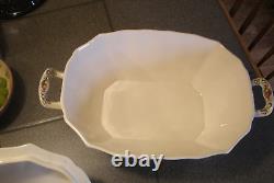 Johnson Brothers Harvest Time Rectangular Tureen & Lid (645)