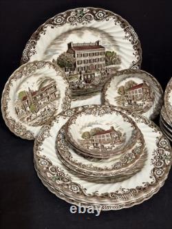 Johnson Brothers Heritage Hall 17 piece Dinnerware Lot (Plates & Bowls) England