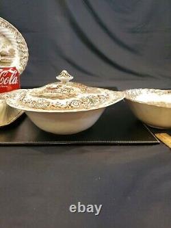 Johnson Brothers Heritage Hall 4411 Serving Platter with Gravy Boat and Bowls